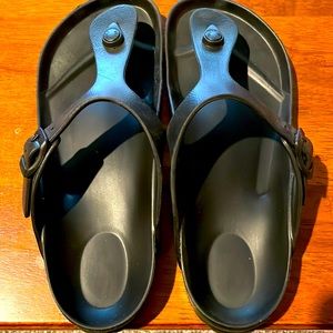 Birkenstock black thong. Gizeh Essentials EVA Women’s sz9 men’s 7. $30 #birks